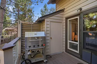 3076 NW Clubhouse Drive, Bend, OR 97703 - Photo 39