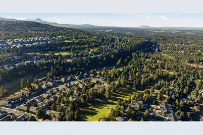 3076 NW Clubhouse Drive, Bend, OR 97703 - Photo 67