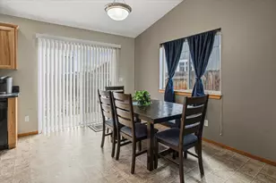 210 NW 27th Ct, Redmond, OR 97756 - Photo 7