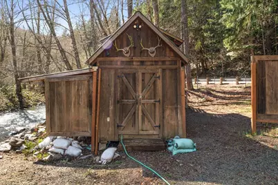 9972 Elk Creek Road, Trail, OR 97541 - Photo 37