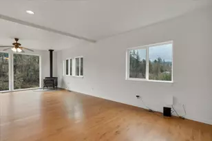33910 Railroad Ave, Gates, OR 97346 - Photo 13