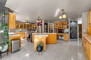 313 Eagle Ridge Dr, Grants Pass, OR 97526 - Photo 13