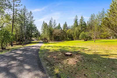 313 Eagle Ridge Drive, Grants Pass, OR 97526 - Photo 55