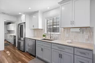 1088 E Park St, Grants Pass, OR 97527 - Photo 21