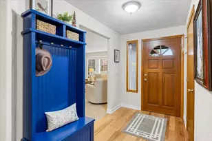 2213 Westfall Cir, Medford, OR 97504 - Photo 7