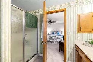 2213 Westfall Cir, Medford, OR 97504 - Photo 27