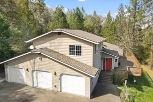 1100 Riverbanks Rd, Grants Pass, OR 97527 - Photo 3