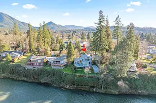 1352 E Park St, Grants Pass, OR 97527 - Photo 39