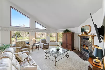 1352 E Park Street, Grants Pass, OR 97527 - Photo 11