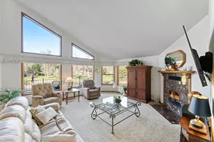 1352 E Park St, Grants Pass, OR 97527 - Photo 11