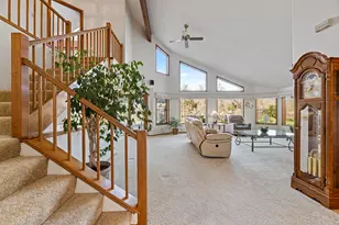 1352 E Park St, Grants Pass, OR 97527 - Photo 9