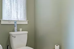 1095 Ingalls Ln, Grants Pass, OR 97527 - Photo 13