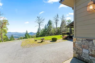 1095 Ingalls Lane, Grants Pass, OR 97527 - Photo 25