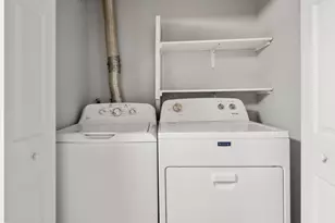 1630 SE Tempest Dr, Bend, OR 97702 - Photo 17