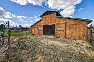 25271 Alfalfa Market Rd, Bend, OR 97701 - Photo 45