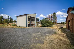 25271 Alfalfa Market Rd, Bend, OR 97701 - Photo 47