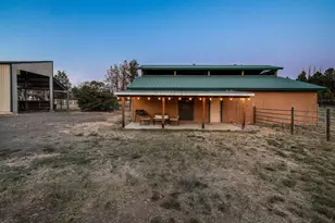 25271 Alfalfa Market Rd, Bend, OR 97701 - Photo 49