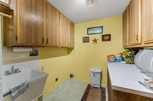 291 Chaparral Dr, Grants Pass, OR 97526 - Photo 15