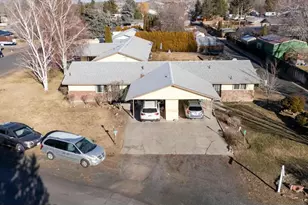 2080 NW 12th St, Redmond, OR 97756 - Photo 37
