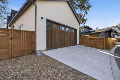 3068 NW Blodgett Way, Bend, OR 97703 - Photo 63