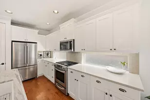 3031 NW Clubhouse Dr, Bend, OR 97703 - Photo 11