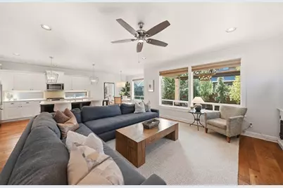 3031 NW Clubhouse Drive, Bend, OR 97703 - Photo 3