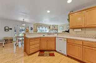 698 Ewe Creek Rd, Grants Pass, OR 97526 - Photo 9