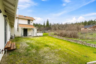 7511 Hugo Road, Grants Pass, OR 97526 - Photo 27