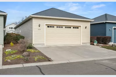 659 Blue Moon Drive, Central Point, OR 97502 - Photo 29