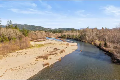 587 E Forks Circle, Cave Junction, OR 97523 - Photo 33