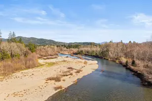 587 E Forks Cir, Cave Junction, OR 97523 - Photo 33