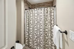 20677 Comet Ct, Bend, OR 97701 - Photo 31