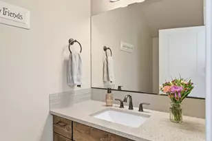 20677 Comet Ct, Bend, OR 97701 - Photo 17