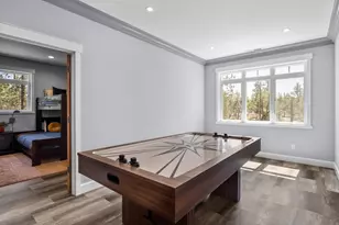 69205 Hawksflight Dr, Sisters, OR 97759 - Photo 43