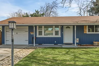 1733 Howell Avenue, Medford, OR 97501 - Photo 3