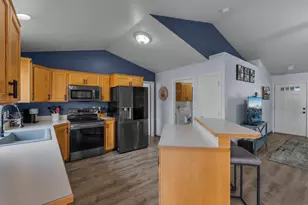 655 NE Fieldstone Ln, Prineville, OR 97754 - Photo 13