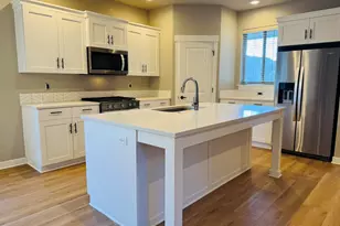 1386 NE Wilshire Dr, Prineville, OR 97754 - Photo 5