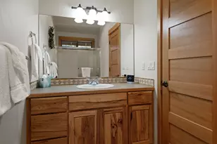 57561 Whistler Ln, Sunriver, OR 97707 - Photo 19