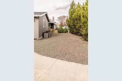 961 S Algonquian Court, Prineville, OR 97754 - Photo 3