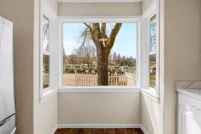 185 Peach Street, Merlin, OR 97532 - Photo 11