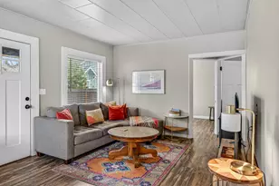 139 SE Taft Ave, Bend, OR 97702 - Photo 11