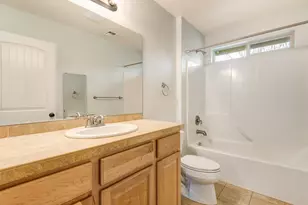 641 SE Glengarry Place, Bend, OR 97702 - Photo 17