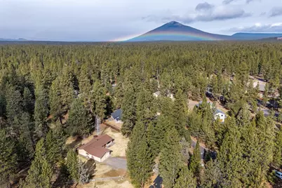 69325 Stirrup, Sisters, OR 97759 - Photo 41