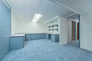 2101 NW Cascade View Dr, Bend, OR 97703 - Photo 41