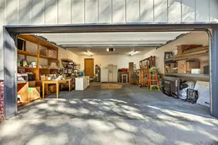 2542 Thomas Terrace, Grants Pass, OR 97527 - Photo 69