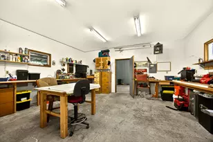 2542 Thomas Terrace, Grants Pass, OR 97527 - Photo 41