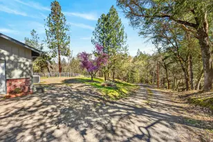 2542 Thomas Terrace, Grants Pass, OR 97527 - Photo 45