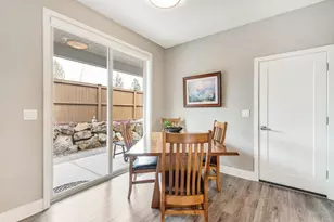 20844 SE Sotra Loop, Bend, OR 97702 - Photo 9