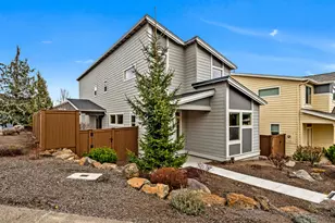 20844 SE Sotra Loop, Bend, OR 97702 - Photo 3