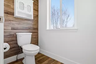 21269 SE Golden Market Ct, Bend, OR 97702 - Photo 43